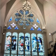 KOBE St.MORGAN CHURCH（神戸セントモルガン教会）の画像｜素敵なスタンドグラス