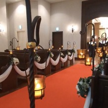 KOBE St.MORGAN CHURCH（神戸セントモルガン教会）の画像｜聖歌隊の入場