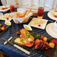 ノートルダム神戸 Ｎｏｔｒｅ Ｄａｍｅ ＫＯＢＥの画像｜披露宴後の新郎新婦の料理（控室）