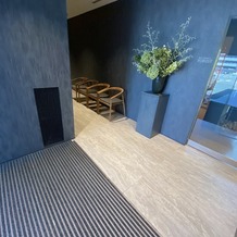 ＴＨＥ　ＭＥＩＢＩＡ　ＭＩＹＡＺＡＫＩ（旧ガーデンテラス宮崎　ホテル＆リゾート）の画像｜レストラン フォレストの入り口