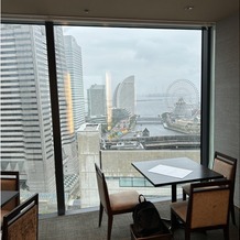 ＹＯＫＯＨＡＭＡ　ＭＯＮＯＬＩＴＨ（横浜モノリス）の画像｜景色と相談スペース