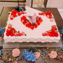シャルマンシーナ ＴＯＫＹＯの画像｜スタンダードなケーキにしましたがフルオーダーのケーキも可能です。
