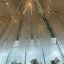 シャルマンシーナ ＴＯＫＹＯの画像｜チャペルの天井です。キラキラの粒が綺麗でした。