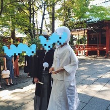 赤坂氷川神社の画像｜緑が豊かで晴れの日にぴったりな雰囲気です