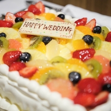 小さな結婚式　大阪ハービスＥＮＴ店の画像｜ウェディングケーキは、全員から評判の美味しさでした