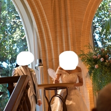 ＡＬＴＡＶＩＳＴＡ　ＧＡＲＤＥＮ（アルタビスタ　ガーデン）の画像｜結婚証明の記入シーン