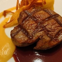 アニヴェルセル みなとみらい横浜の画像｜メイン肉料理