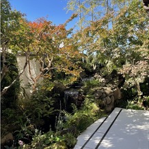 KIYOMIZU京都東山の画像｜披露宴会場から見える庭園