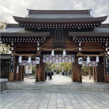 THE MARCUS SQUARE KOBE　（ザ マーカススクエア 神戸）の画像｜神前結婚式の宮司さんと巫女さんは湊川神社から来られる