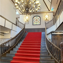 代官山　鳳鳴館の画像｜入口階段