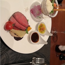 ＴＨＥ　ＧＲＡＮＤ　ＯＲＩＥＮＴＡＬ　ＭＩＮＡＴＯＭＩＲＡＩ （グランドオリエンタル みなとみらい）の画像｜ローストビーフが柔らかくて美味しくて旦那さんもびっくりしていました。