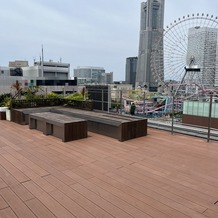 ＴＨＥ　ＧＲＡＮＤ　ＯＲＩＥＮＴＡＬ　ＭＩＮＡＴＯＭＩＲＡＩ （グランドオリエンタル みなとみらい）の画像｜屋上です。ここで軽くパーティーできるみたいですね。