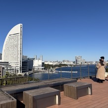 ＴＨＥ　ＧＲＡＮＤ　ＯＲＩＥＮＴＡＬ　ＭＩＮＡＴＯＭＩＲＡＩ （グランドオリエンタル みなとみらい）の画像｜ここでドリンクを出すことも出来るそうです