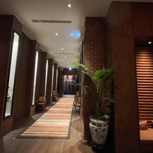 ＴＨＥ　ＧＲＡＮＤ　ＯＲＩＥＮＴＡＬ　ＭＩＮＡＴＯＭＩＲＡＩ （グランドオリエンタル みなとみらい）の画像｜廊下