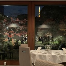 国際文化会館（International House of Japan）の画像｜庭園での式場風景