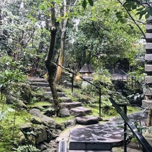 アカガネリゾート京都東山　（AKAGANE RESORT KYOTO HIGASHIYAMA）の画像｜歩きにくさを加味しても素敵なお庭です