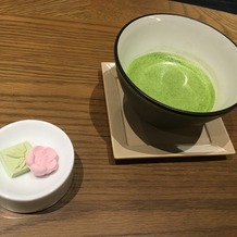 クラシカ表参道／別邸KEYAKIの画像｜ウェディングサロンではお茶菓子が出ました
