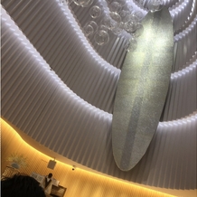 ノートルダム横浜みなとみらいの画像｜チャペルの天井