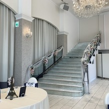 アメリーモンシュシュの画像｜シンデレラ階段