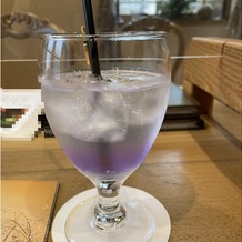 ハートコート横浜（ＨＥＡＲＴ ＣＯＵＲＴ 横浜）の画像｜ウェルカムドリンク
紫陽花をイメージしたジュースです