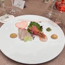 ハートコート横浜（ＨＥＡＲＴ ＣＯＵＲＴ 横浜）の画像｜前菜
お刺身やハートカットのお野菜がとても綺麗でした。