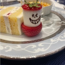 アルカンシエル luxe mariage大阪の画像｜お顔つきのイチゴがかわいかったです。表情もいろいろあって楽しめました。