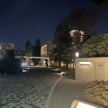 ザ・ガーデンオリエンタル・大阪の画像｜夜の外観