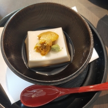 THE KIKUSUIRO NARA PARK （菊水楼）の画像｜ウニがのったごま豆腐