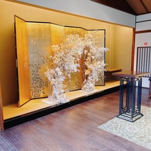 菊水楼(THE KIKUSUIRO NARAPARK)の画像｜挙式会場の金屏です。
