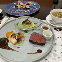 ル・センティ フォーリア 大阪の画像｜料理。デザートプレートも用意してくださいました。
