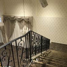 シャトー　ラ・パルム・ドールの画像｜2階からの階段入場可