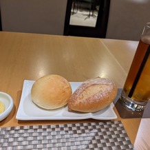 THE SEASONS LANDMARK KOBE KITANO（ザ シーズンズランドマーク 神戸 北野）の画像｜スタッフさんオススメのバターとパン