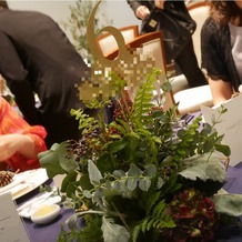 THE SEASONS LANDMARK KOBE KITANO（ザ シーズンズランドマーク 神戸 北野）の画像｜テーブル装花