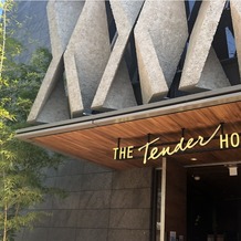 THE TENDER HOUSE（ザ テンダーハウス）の画像｜エントランスからおしゃれでワクワクする