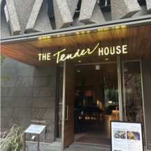 THE TENDER HOUSE（ザ テンダーハウス）の画像｜会場入り口