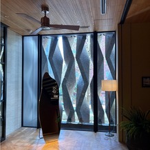 THE TENDER HOUSE（ザ テンダーハウス）の画像｜２階の披露宴会場のウェルカムスペース