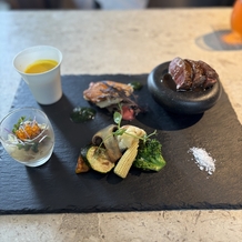 THE TENDER HOUSE（ザ テンダーハウス）の画像｜試食したお料理