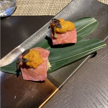 ストリングスホテル東京インターコンチネンタルの画像｜スタッフさんに肉寿司デートが思い出と話したところ、試食時に肉寿司をサービスいただきました。