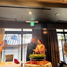 大國魂神社　結婚式場の画像｜鯛の塩釜セレモニー/鯛茶漬け（大人のみ）