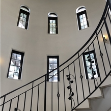 目白の森　メーヤー・ライニンガーの画像｜こちらでドレスの撮影をするそう