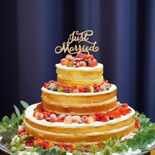 BAYSIDE GEIHINKAN VERANDA minatomiraiの画像｜プラン内で選んだケーキ
シンプルでもいちごがいっぱいで可愛い！
ケーキストッパーは持ち込みました