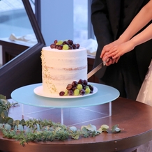 The 33 Sense of Wedding（ザ・サーティスリー センス・オブ・ウエディング）の画像｜ケーキ入刀