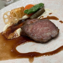 ラグナヴェール 金沢（ＬＡＧＵＮＡＶＥＩＬ　ＫＡＮＡＺＡＷＡ）の画像｜披露宴の料理４
