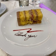 Casa d&amp;#39; Angela Aoyama（カサ・デ・アンジェラ青山）の画像｜ウェディングケーキ(thank youの文字を書いてくれていました)