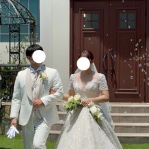 Casa d&amp;#39; Angela Aoyama（カサ・デ・アンジェラ青山）の画像｜チャペルで挙式後天気が良ければ屋上のガーデンで鐘も鳴らせます
シャボン玉もしました