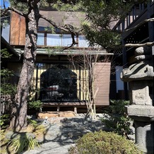 京都祝言 ＳＨＵ：ＧＥＮの画像｜雰囲気の良い庭があります。