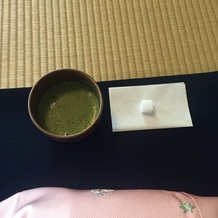 大阪城西の丸庭園 大阪迎賓館の画像｜最初にお抹茶とお菓子をいただきました。