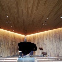 ＴＲＵＮＫ　ＨＯＴＥＬの画像｜ナチュラルな木目調がお洒落な挙式会場