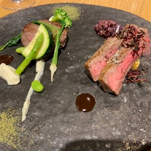ＴＲＵＮＫ　ＨＯＴＥＬの画像｜お肉食べ比べ