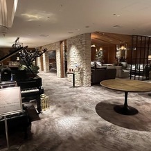 ザ ストリングス 表参道の画像